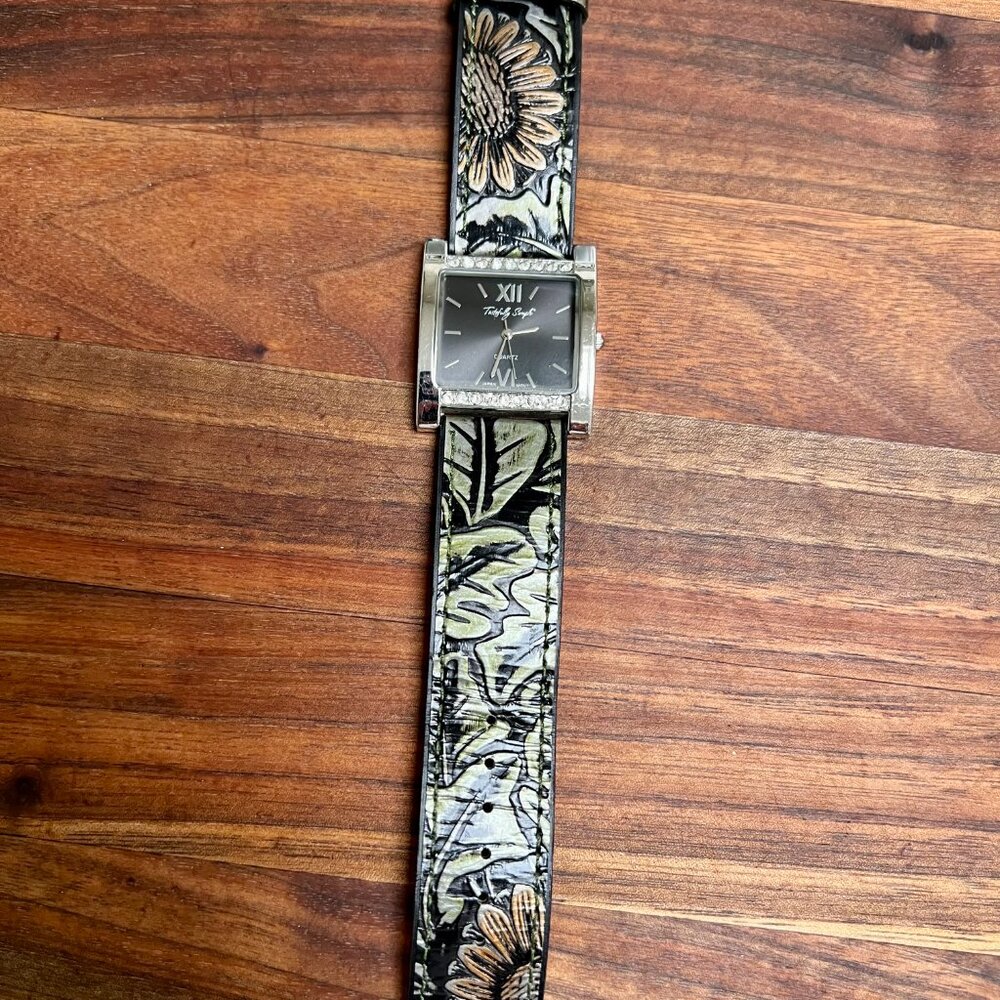 FIRM PRICE!  Tastefully Simple Leather Band Watch